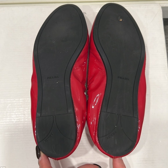 Prada red patent flats - Picture 7 of 7